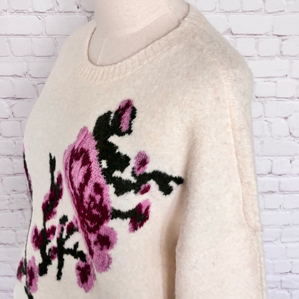 TED BAKER Cream Ivory Long Sleeve Floral Jacquard Sweater--NWT--M - Picture 4 of 16